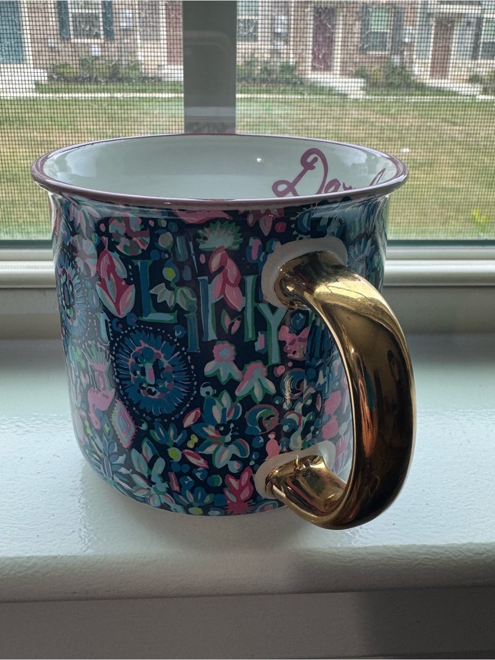 Lilly Pulitzer “Dazzle” 12oz Ceramic Mug, Floral Pattern Gold Handle, Multicolor - Picture 4 of 6